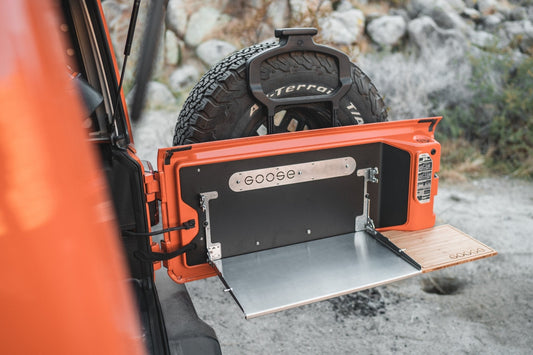 Goose Gear- Jeep Wrangler 2018-Present JL / JLU - Goose Gear Tailgate Table