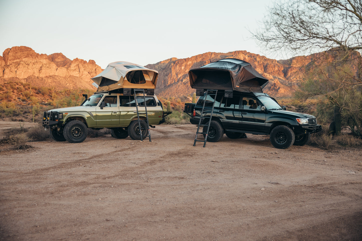 Roam- Vagabond XL 2.0 Rooftop Tent
