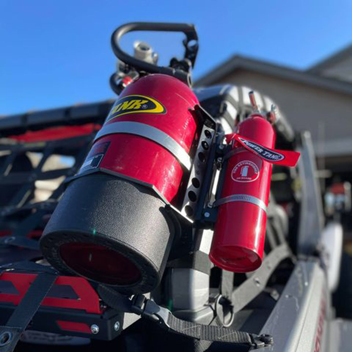 Power Tank- Quick-Release Bracket - 2.5 lb ABC Fire Exinguisher, Power Shot, Pro Eagle Phoenix CO2 Jack