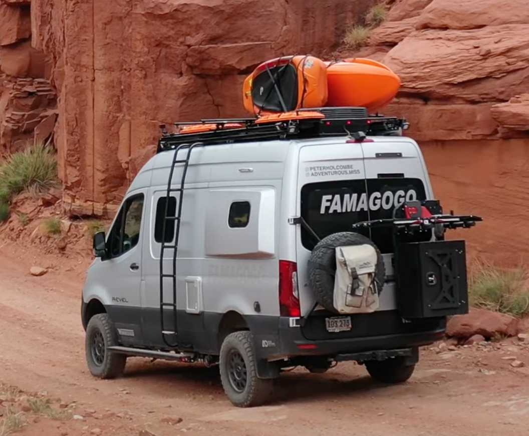 OverlandGearGuy- Spare Tire Trash Bag