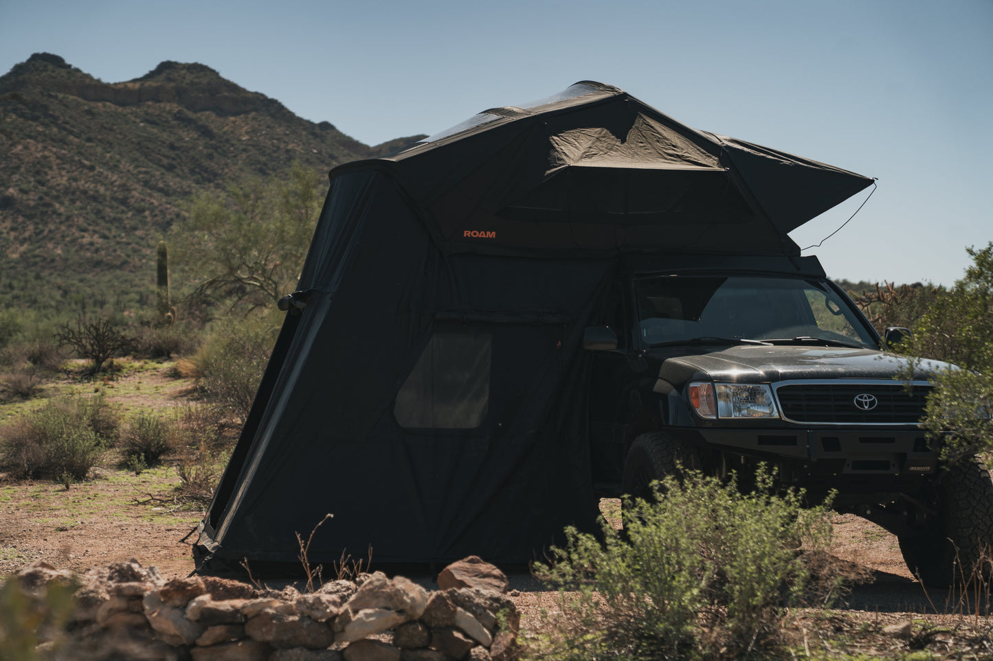 Roam- Vagabond XL 2.0 Rooftop Tent