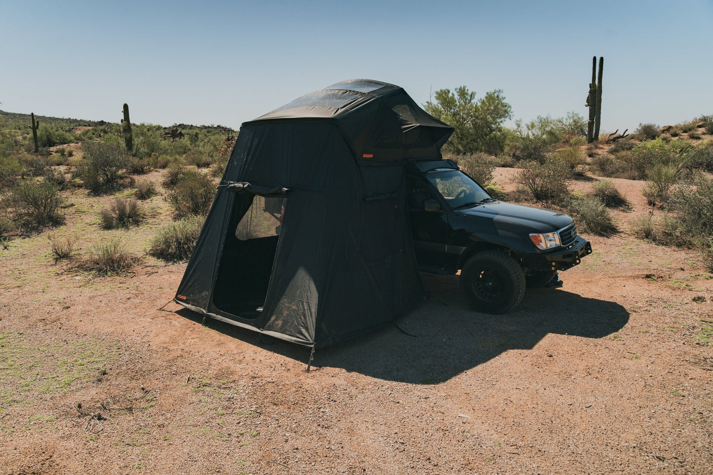 Roam- Vagabond 2.0 Rooftop Tent