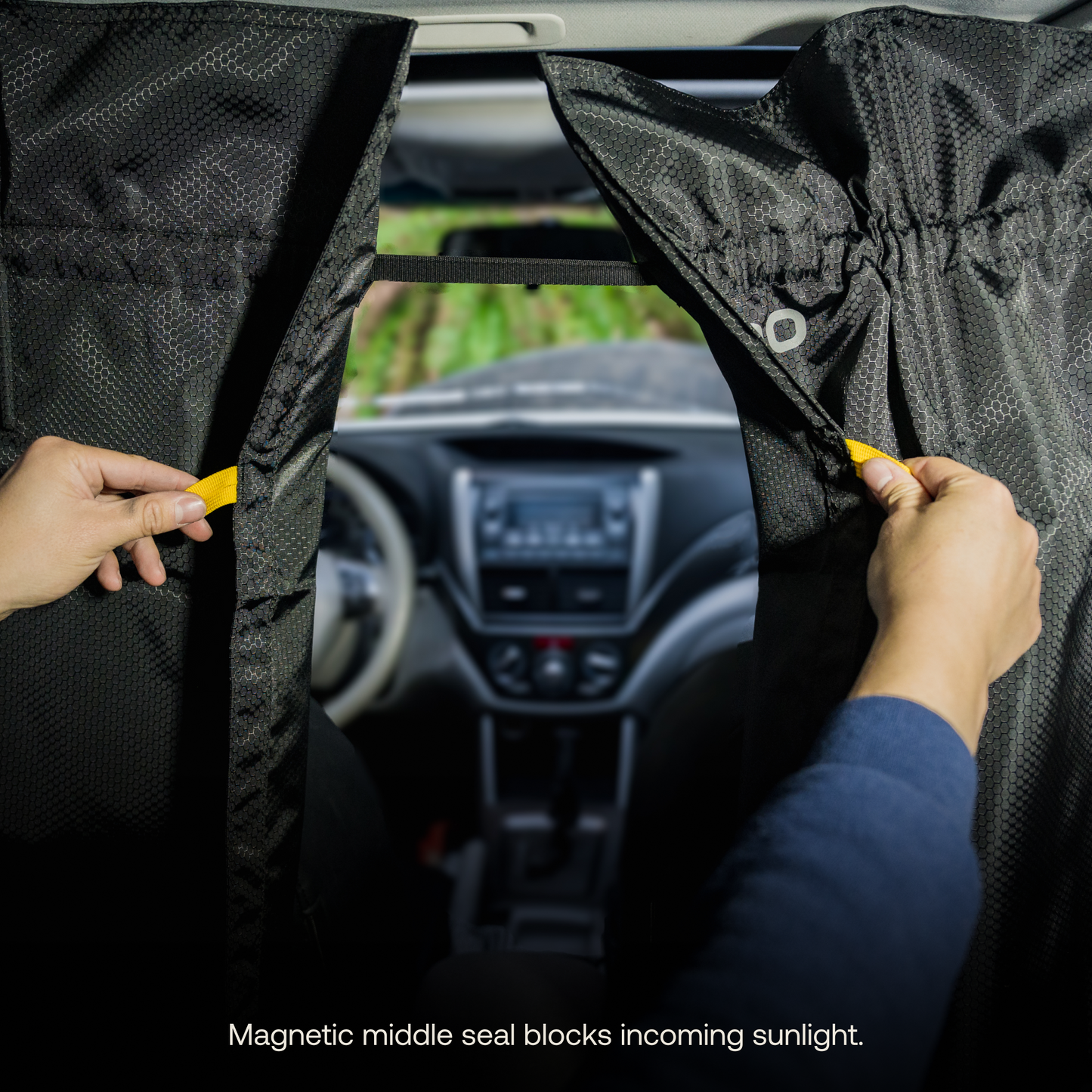 Luno- Car Privacy Curtain